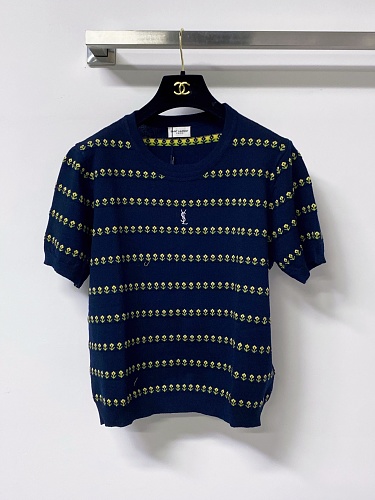 Tee from Scarlettluxury