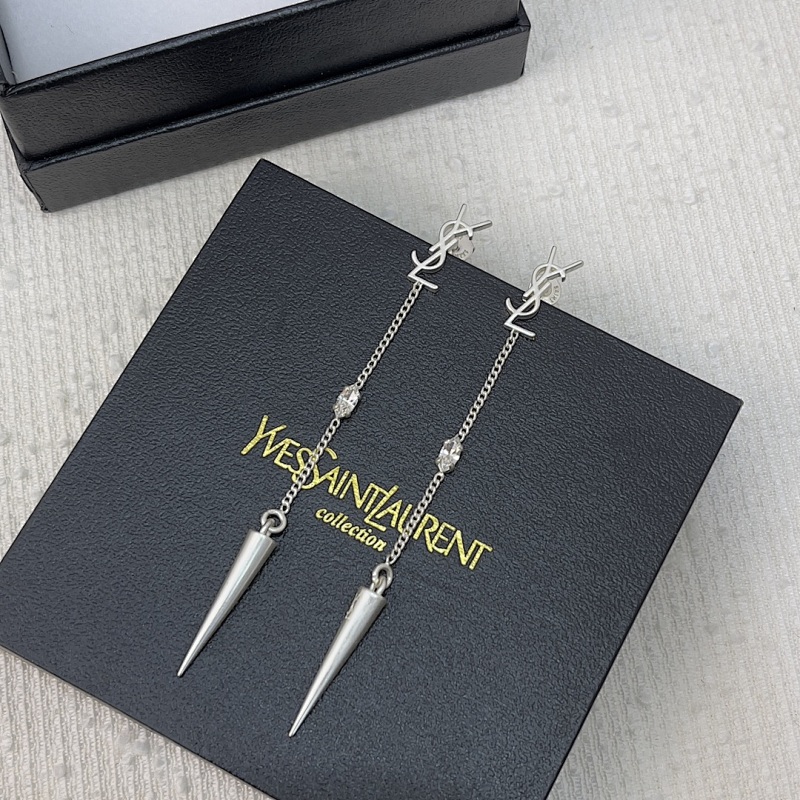 Earrings from Scarlettluxury