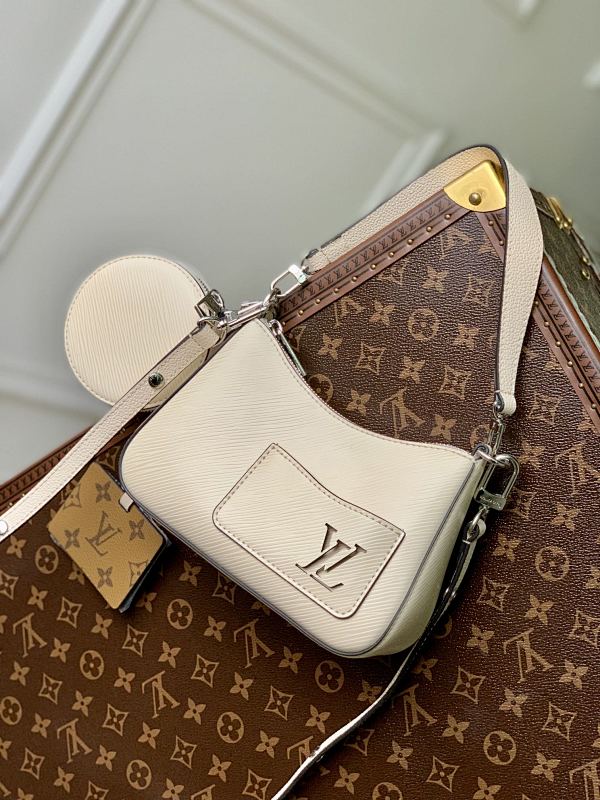 Louis Vuitton coin purse