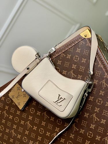 Louis Vuitton coin purse