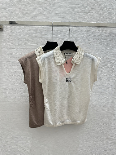 Sweater from Scarlettluxury