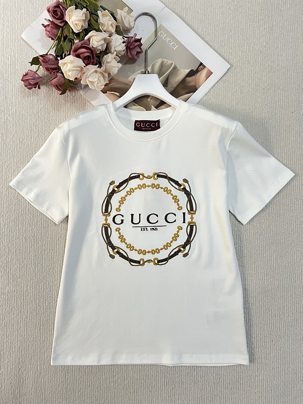 Tee from Scarlettluxury