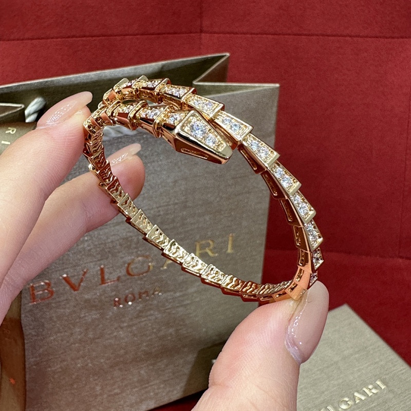 Bracelet from Scarlettluxury