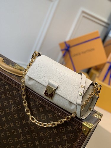 Louis Vuitton crossbody bag