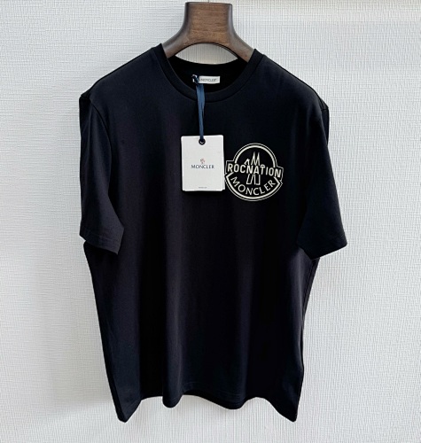 Tee from Scarlettluxury