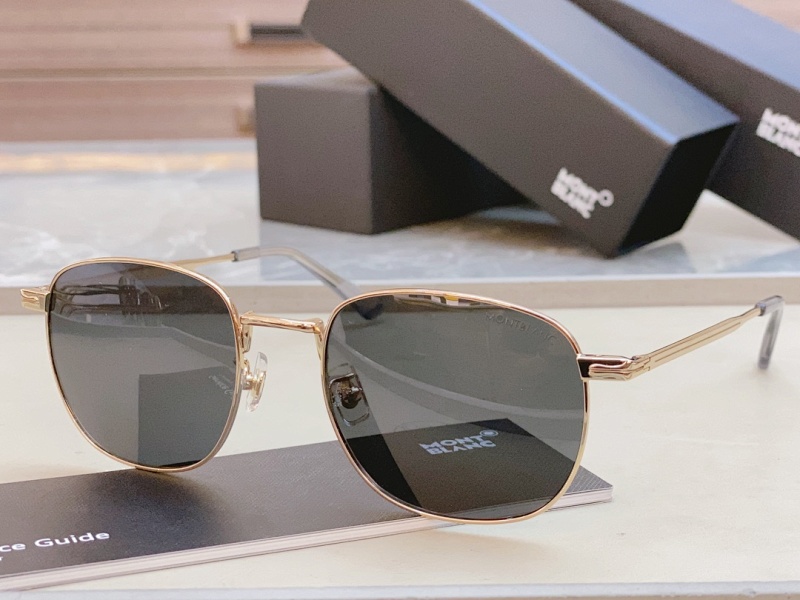 Glasses from Scarlettluxury