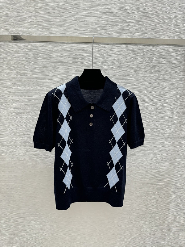 Sweater from Scarlettluxury