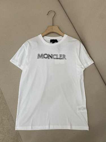 Tee from Scarlettluxury