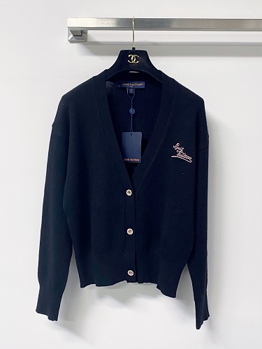 Sweater from Scarlettluxury