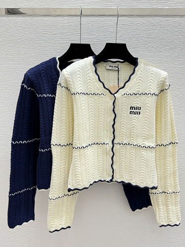 Sweater from Scarlettluxury