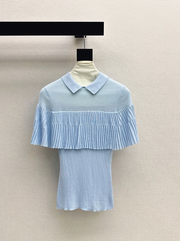 Sweater from Scarlettluxury