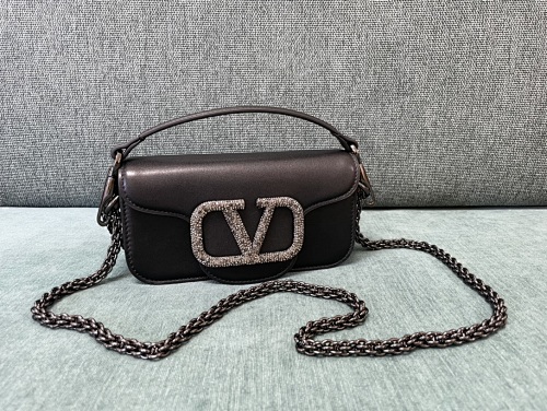 Valentino VLogo Signature