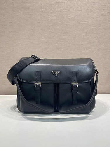 Messenger bag from Scarlettluxury