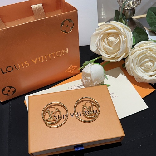 Earrings from Scarlettluxury