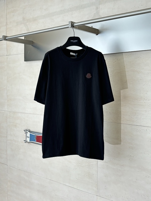 Tee from Scarlettluxury
