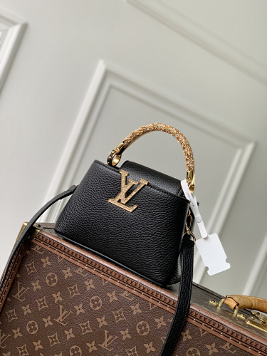Louis Vuitton necklace