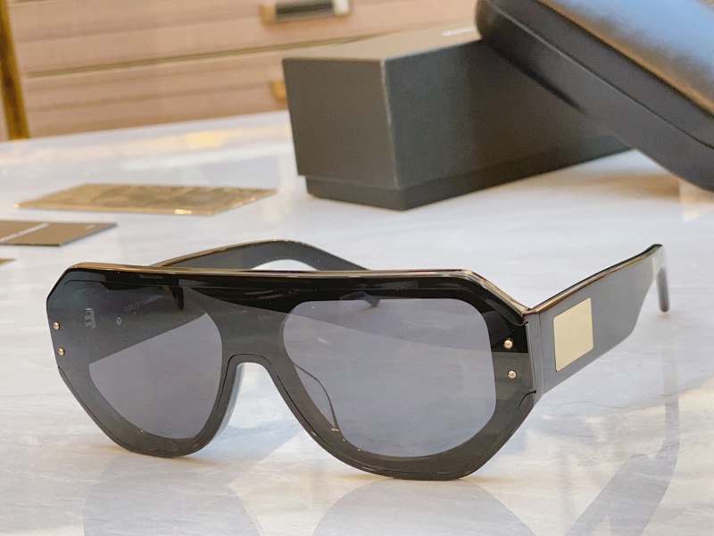 Glasses from Scarlettluxury