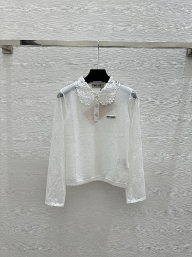 Sweater from Scarlettluxury