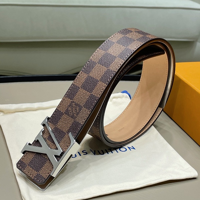 Louis Vuitton LV Initiales Monogram 40