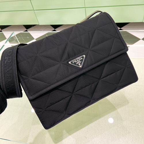 Messenger bag from Scarlettluxury