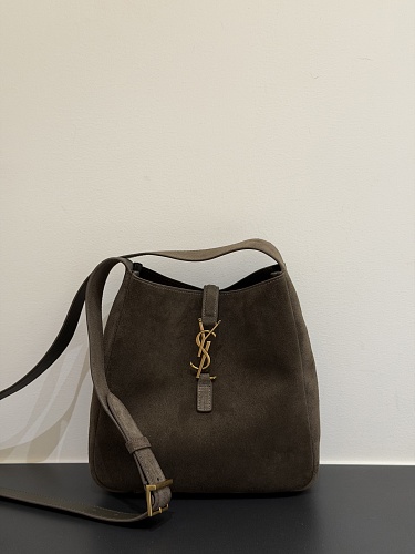 Crossbody bag from Scarlettluxury
