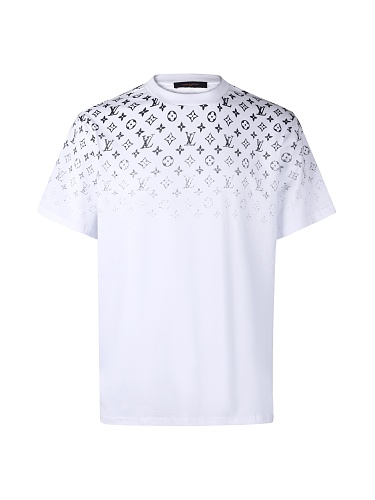 Tee from Scarlettluxury
