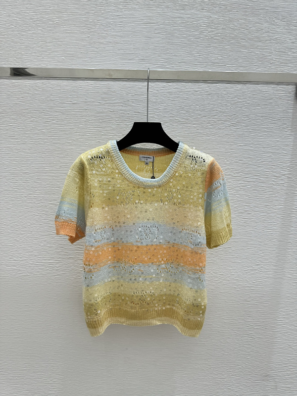 Sweater from Scarlettluxury