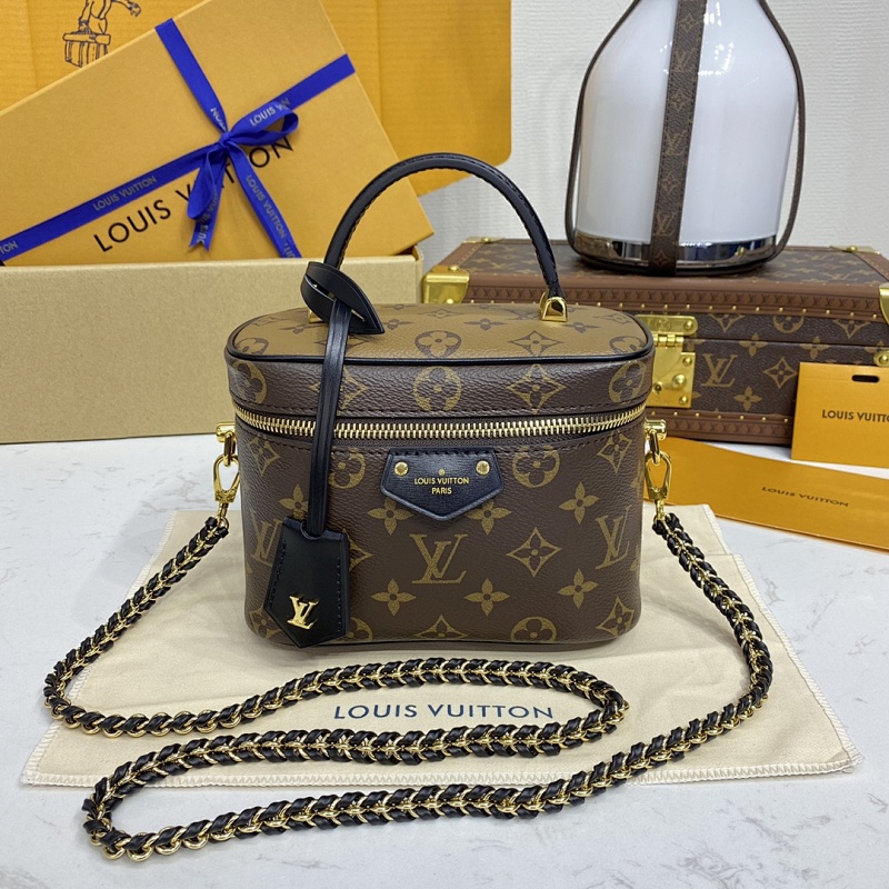 Louis Vuitton Nicolas Ghesquière Monogram Reverse Nice