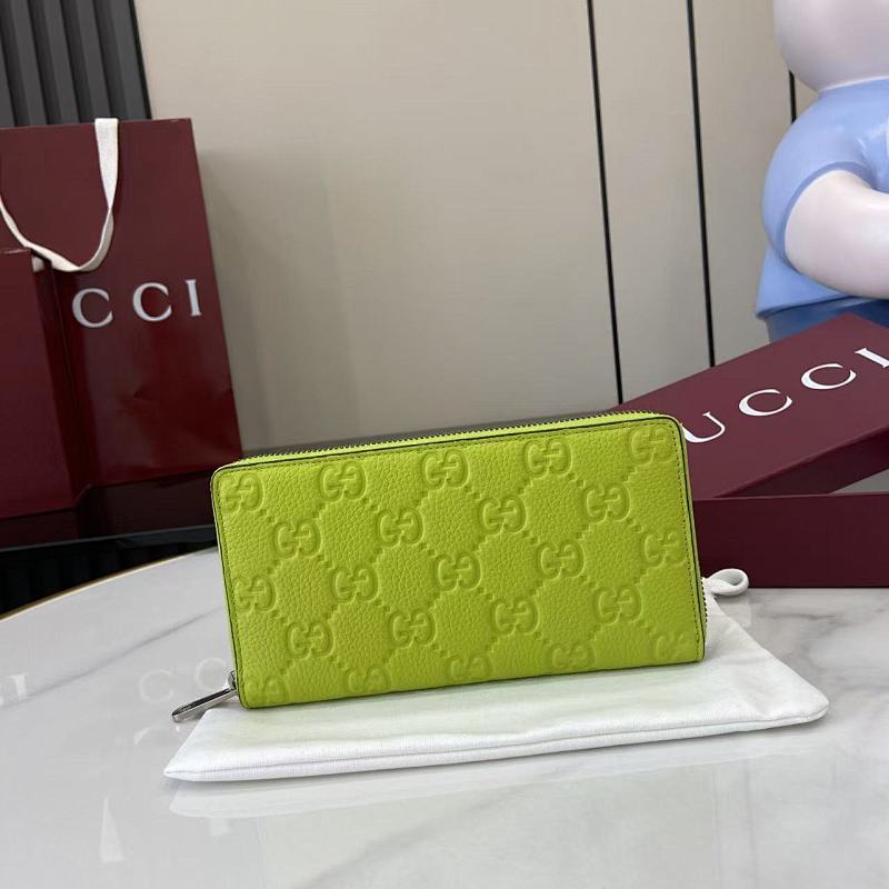 Gucci wallet