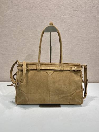 Crossbody bag from Scarlettluxury