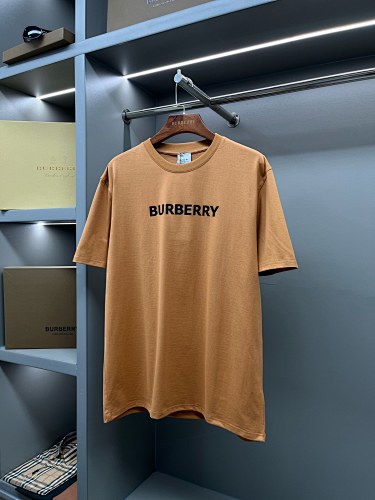 Tee from Scarlettluxury