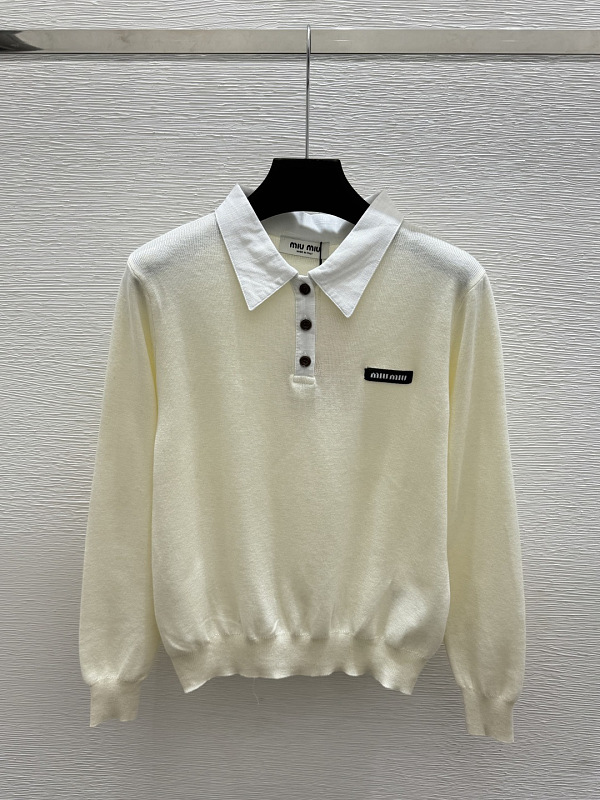 Sweater from Scarlettluxury