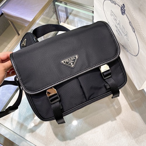 Messenger bag from Scarlettluxury