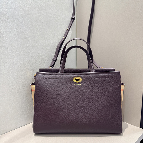 Burberry tote bag