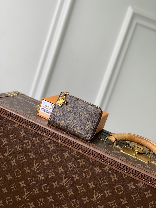 Louis Vuitton coin purse