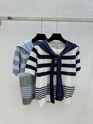 Sweater from Scarlettluxury