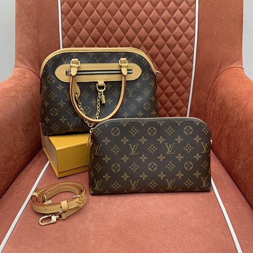 Louis Vuitton crossbody bag
