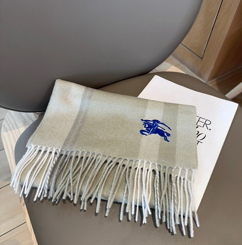 Scarf from Scarlettluxury