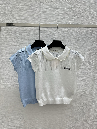 Sweater from Scarlettluxury