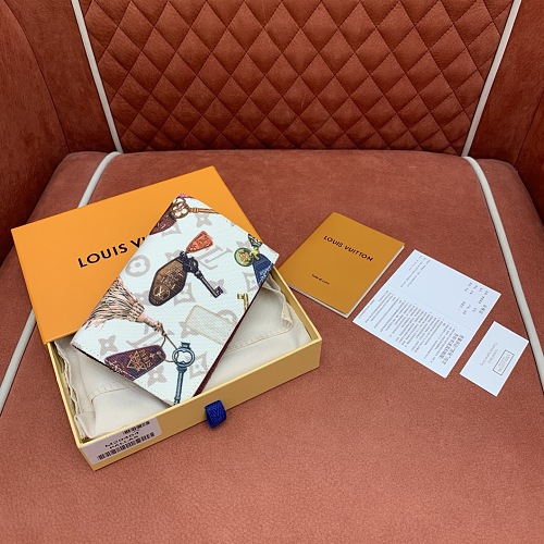 Louis Vuitton card holder