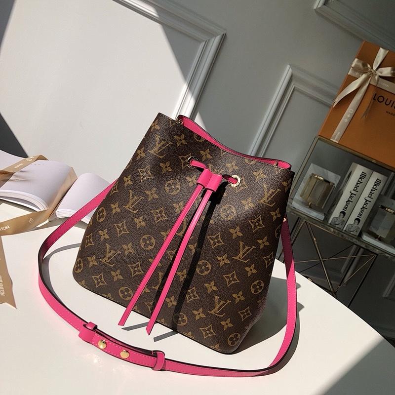 Louis Vuitton crossbody bag