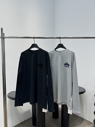 Sweater from Scarlettluxury
