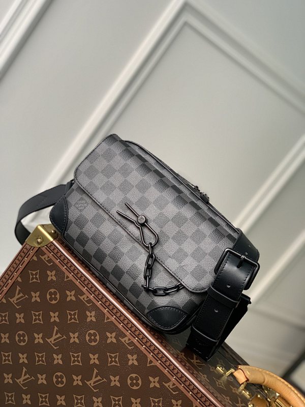 Louis Vuitton messenger bag
