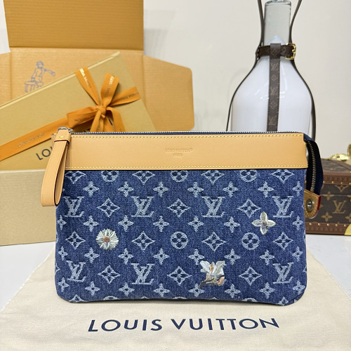 Louis Vuitton clutch