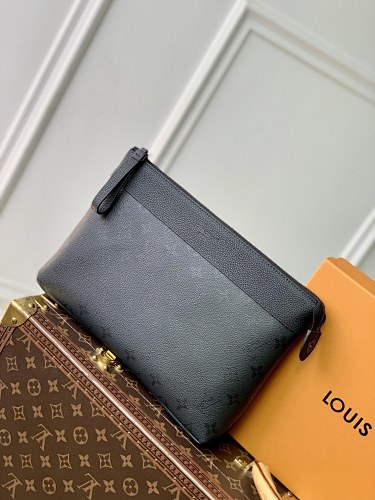 Louis Vuitton clutch