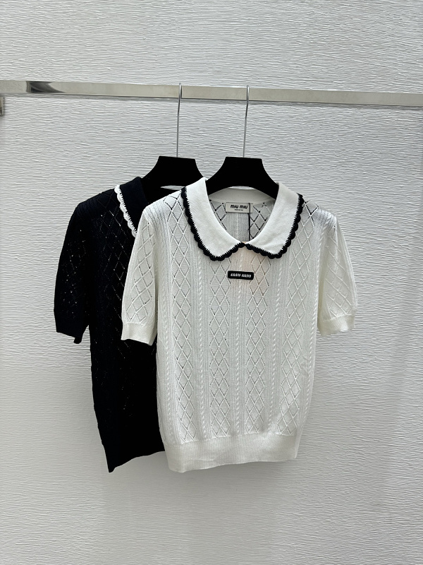 Sweater from Scarlettluxury