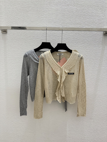 Sweater from Scarlettluxury