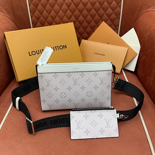 Coin purse from Scarlettluxury