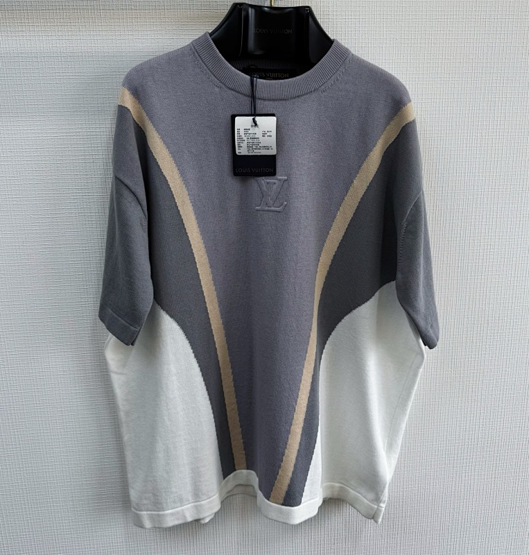 Sweater from Scarlettluxury