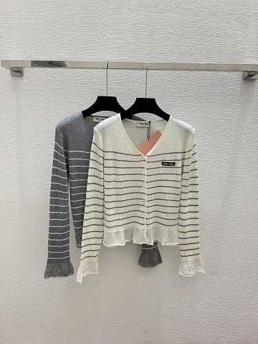 Sweater from Scarlettluxury